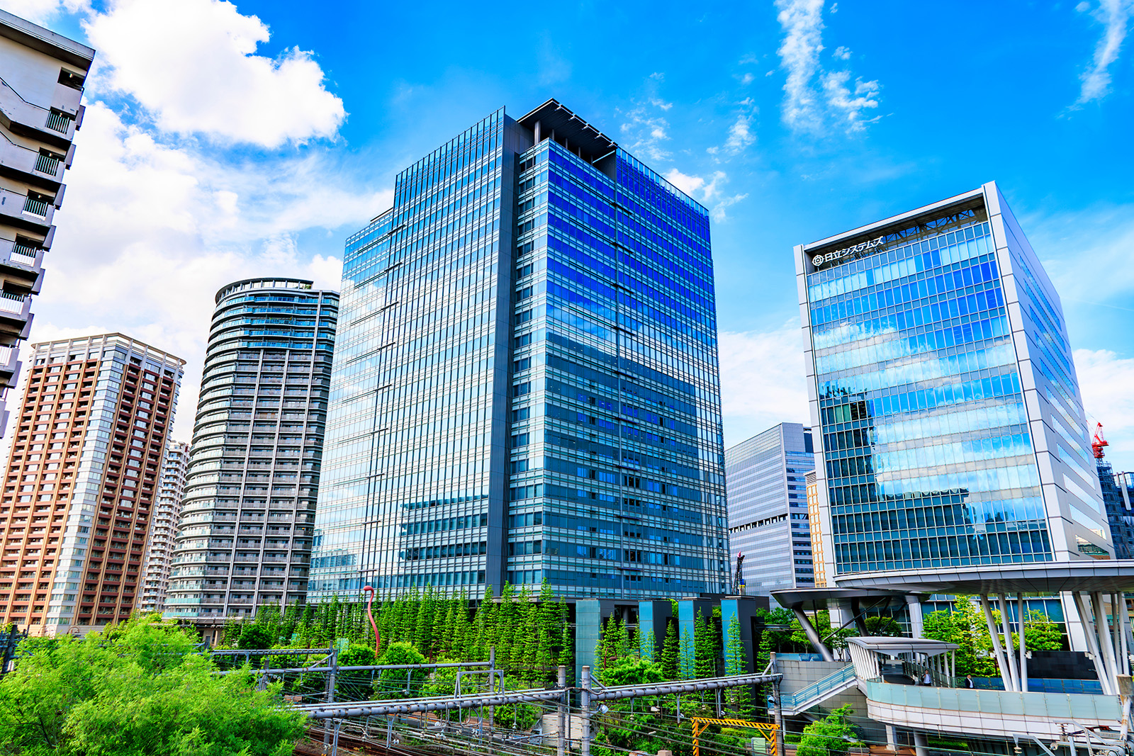 OPERATION AND MAINTENANCE 太陽光発電のメンテナンス